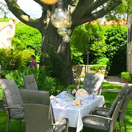 Boutique B&B Stancija 1904 Adults Only Apartment