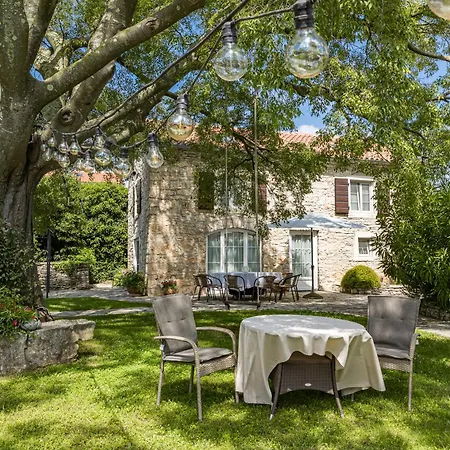 Apartment Boutique B&B Stancija 1904 Adults Only *